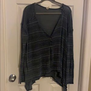 Free people large linen blend Henley
